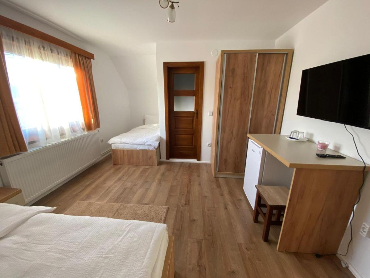 Casa Mocanu Sarmas Esterno foto